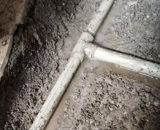 察哈尔右翼中漏水维修电话